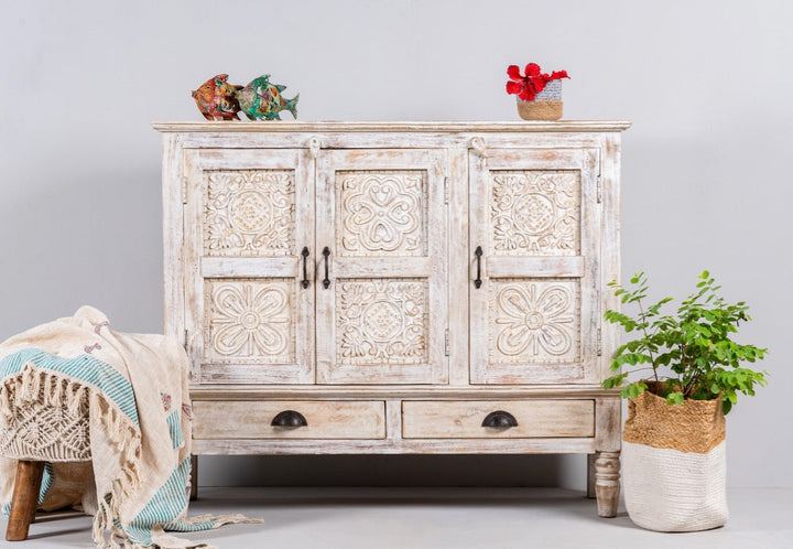 Nivara Heritage Wide Sideboard