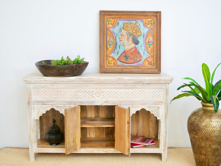 Legacy Carve Sideboard